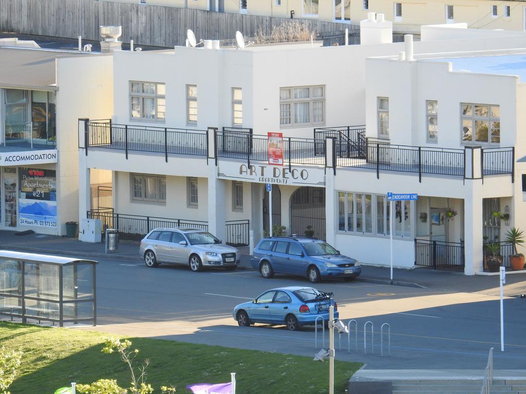 Art Deco Apartments Picton Exterior photo